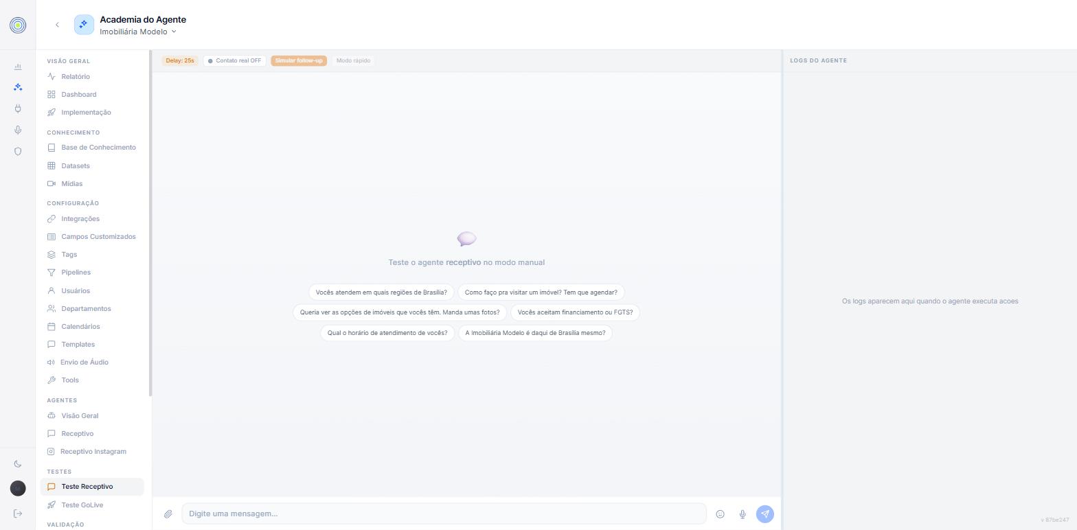 O chat de teste do Receptivo, com os chips de delay, contato real desligado, simular follow-up e modo rápido, perguntas de exemplo clicáveis, o painel de logs do agente vazio, e o campo de mensagem com anexo, emoji e microfone